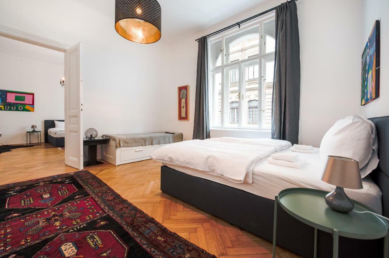 Grand Soho II Apartment Viena Exterior foto