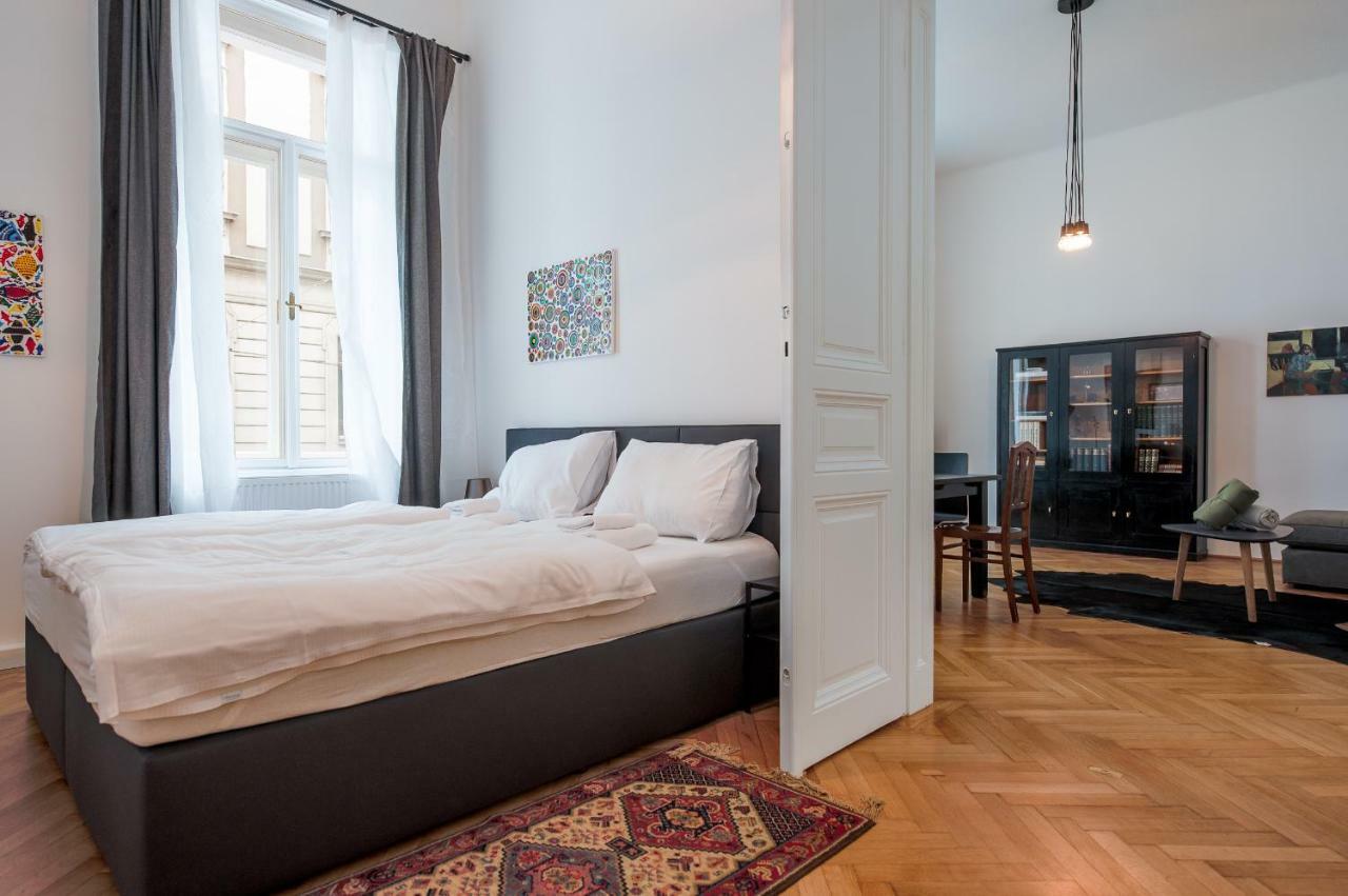 Grand Soho II Apartment Viena Exterior foto